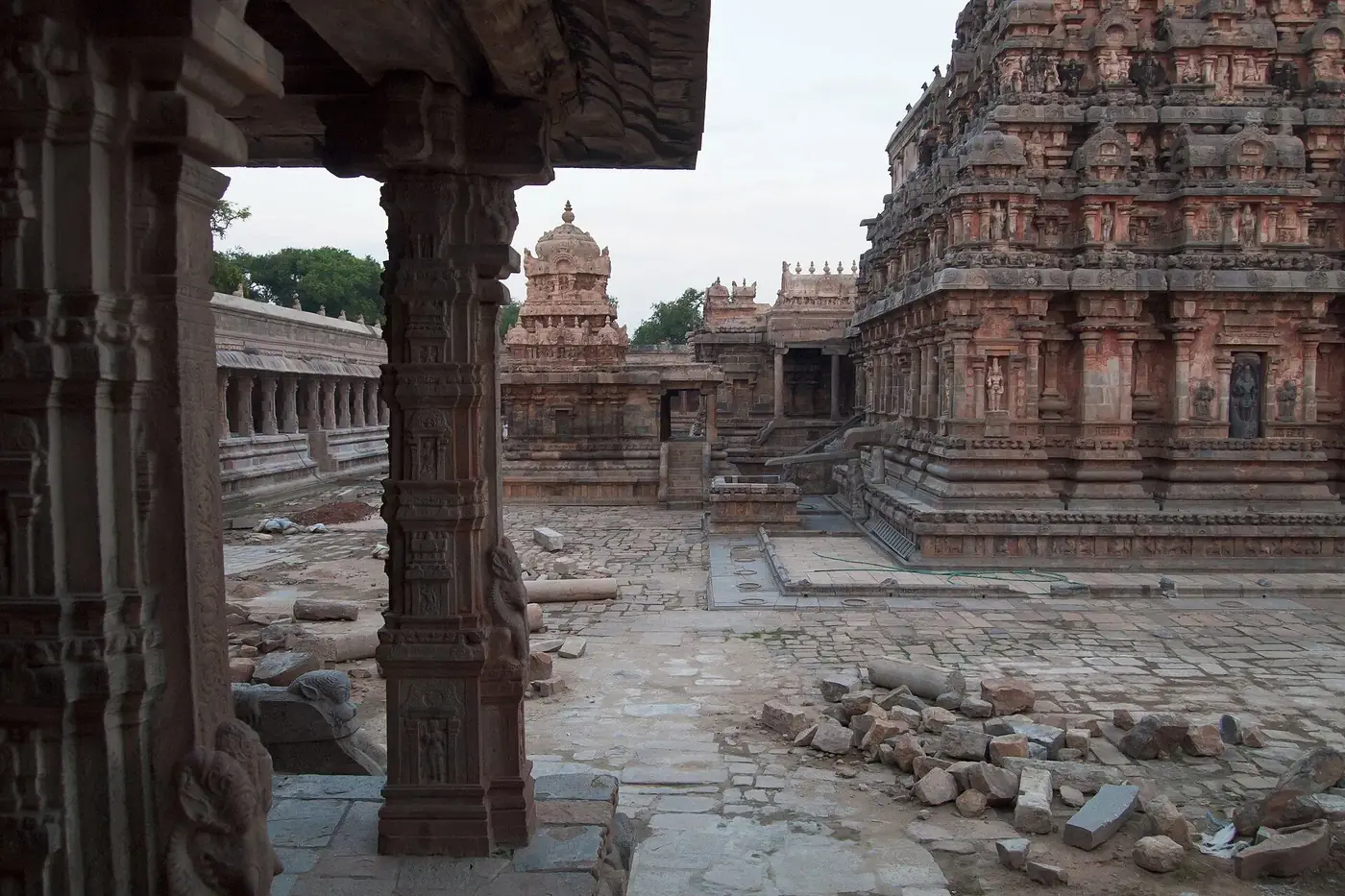 Airavatesvara Temple