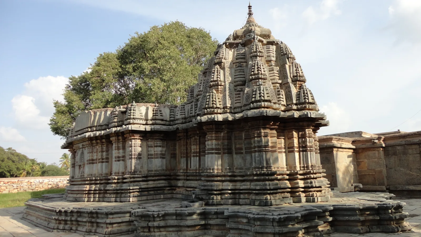 Sadashiva Temple, Nuggehalli